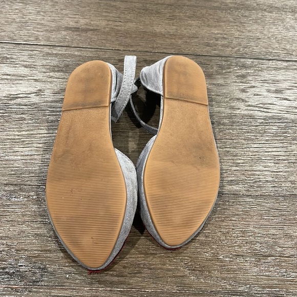 Gray Heart Sandals - Picture 3 of 3